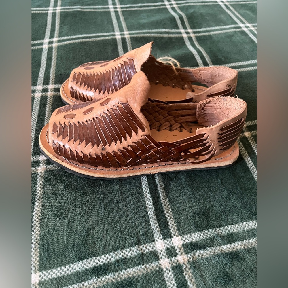 Authentic Woven Leather Huaraches Size 5